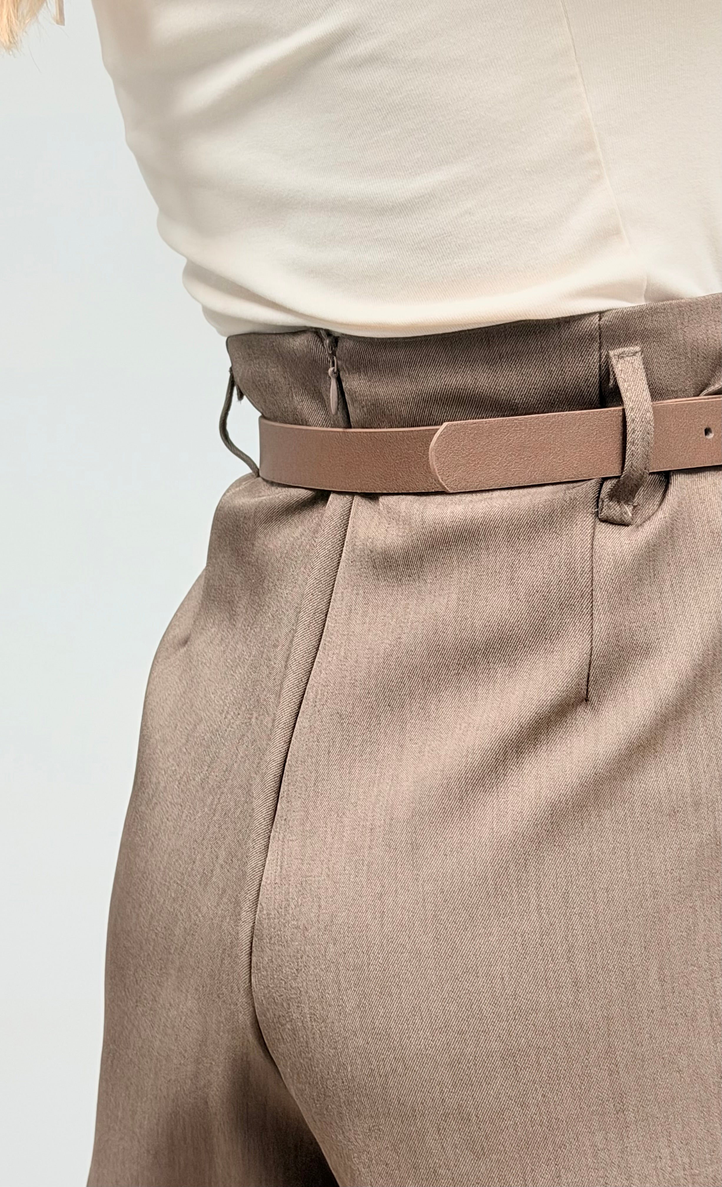 Pantagonna con cintura